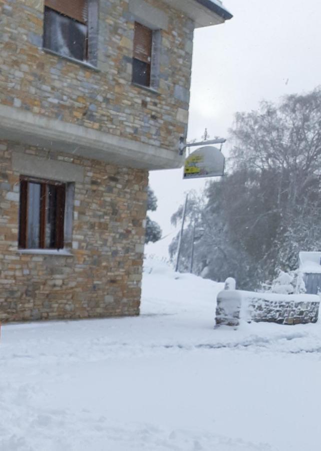 Albergue La Escuela La Laguna  Exteriér fotografie